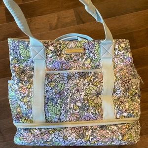 Poppy & Peonies voyager travel bag